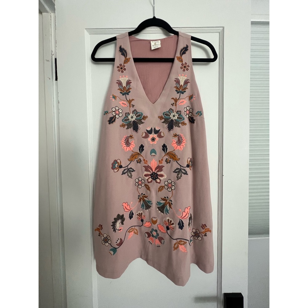 Vici V Neck Shift Dress